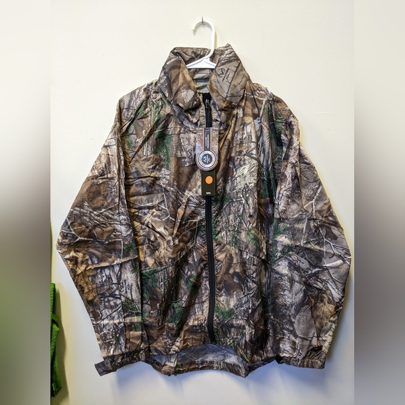 Dunbrooke Other - Real Tree Xtra-Dunbrooke Camouflage Hunting Rain Coat - Arizona Cardinals